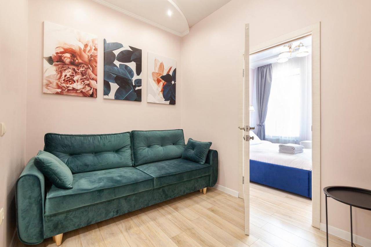 Avangard Magnus Apartment Lviv Exterior foto