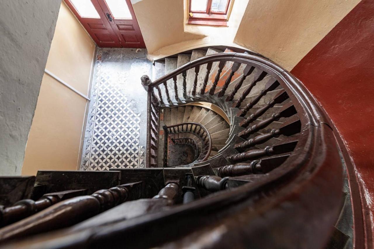 Avangard Magnus Apartment Lviv Exterior foto